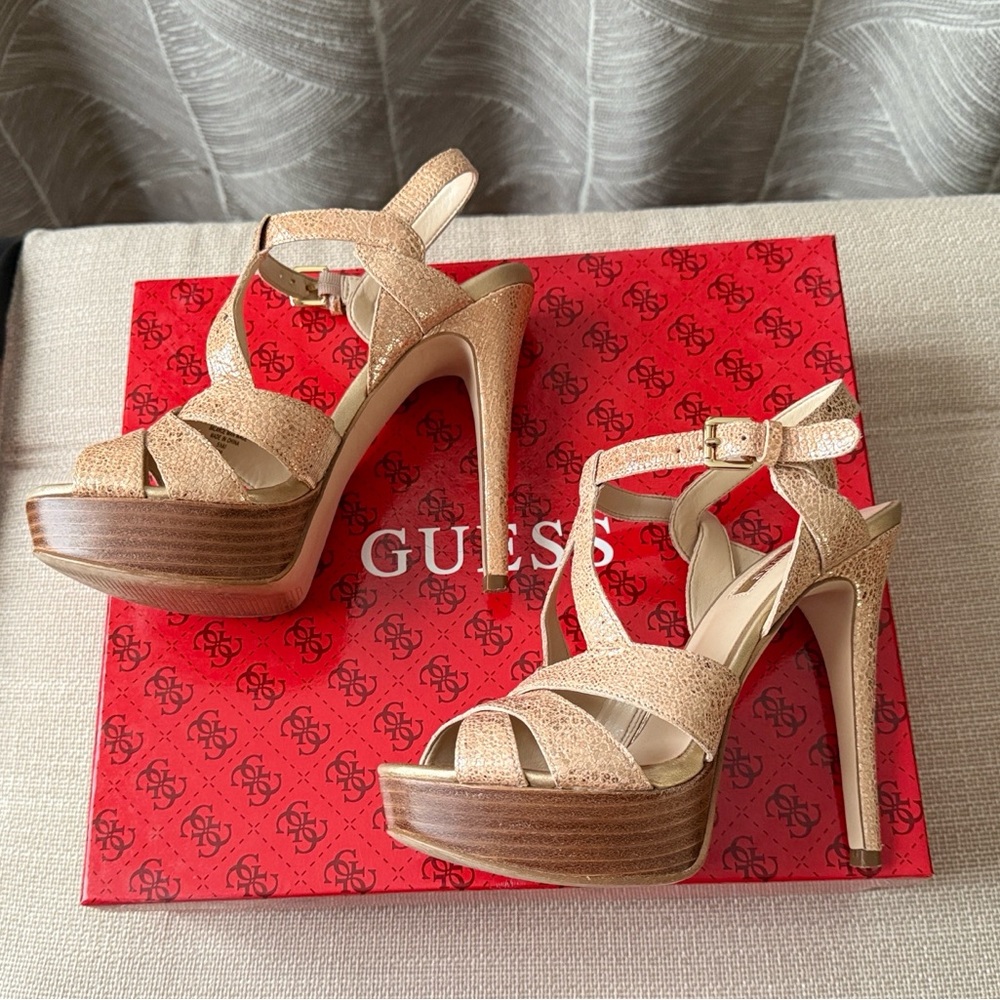 Guess Kymma Leather Platform Heels, Gold Shimmer, 5.5M - Picture 4 of 8